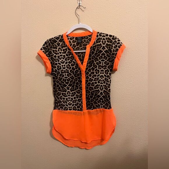 Rue21 Tops - Rue21 Orange and Black Leopard Print Blouse